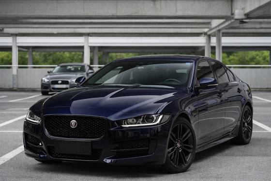 JAGUAR XE 2.0 16V INGENIUM P250 GASOLINA R-SPORT 4P AUTOMÁTICO